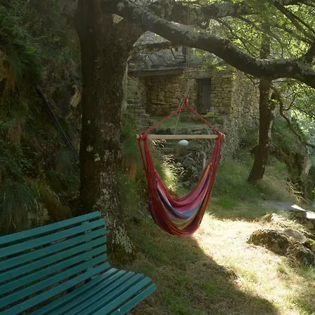 Moulin Deleuze Le Avec Terrasse לינה וארוחת בוקר